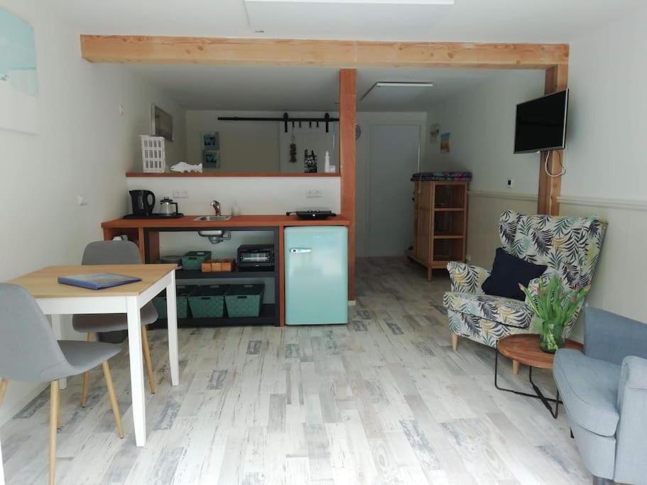 Strandhuisje Daan Dicht Bij Zee En Strand Callantsoog Exteriör bild
